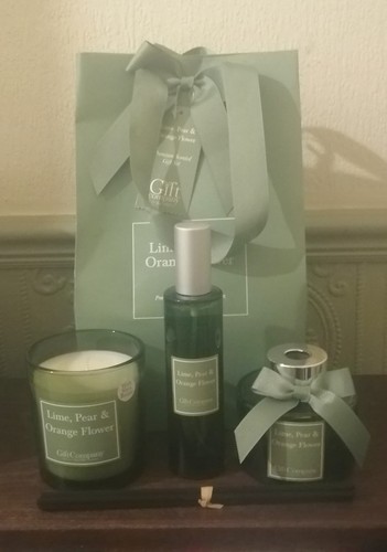 Gift company premium - gift,
