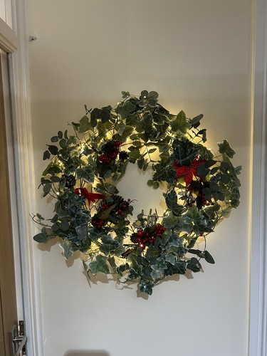 The white company large 22in - -,